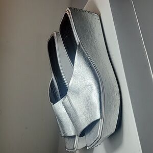 Marc Fisher Yailyn silver platform mules size 7.5M